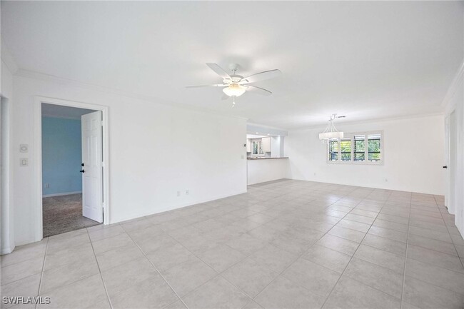 Building Photo - 1608 Spoonbill Ln