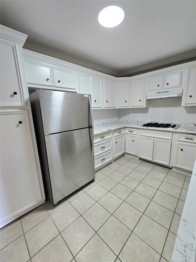 Building Photo - 616 Shaver St