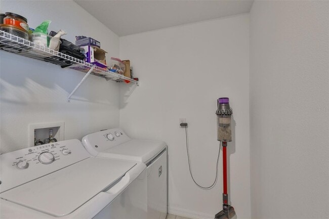 Building Photo - 12746 Weston Oaks Ln