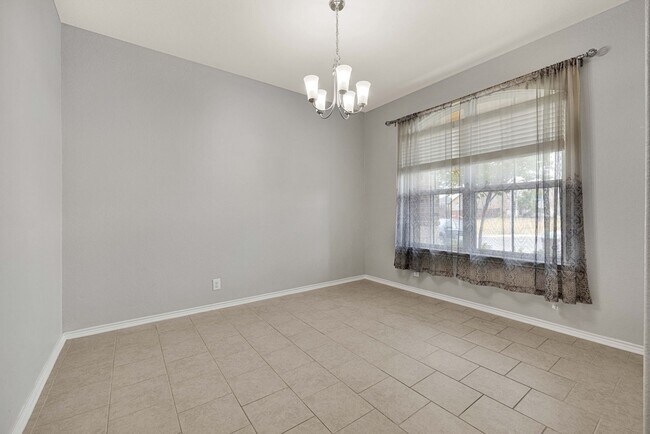 Building Photo - Beautiful 5-Bedroom Home for Rent in Valley Ranch!