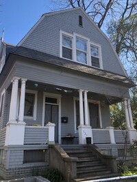 Building Photo - 527 Cherry St