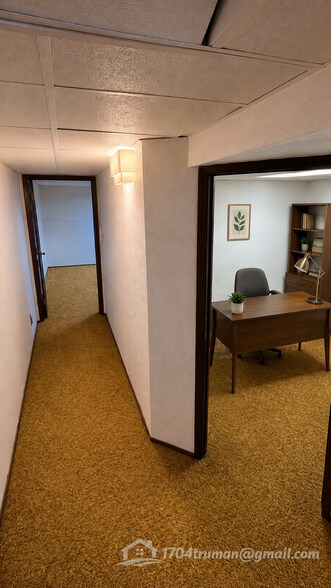 Finished basement (AI staged for ideas!) - 1316 Raab Ave