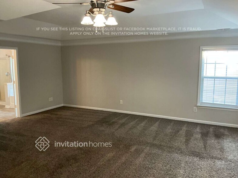 Building Photo - 716 Weathervane Dr