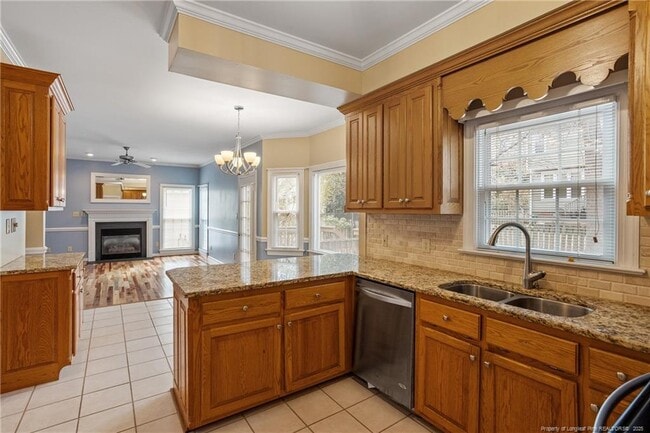 Building Photo - 2021 Shadow Creek Dr