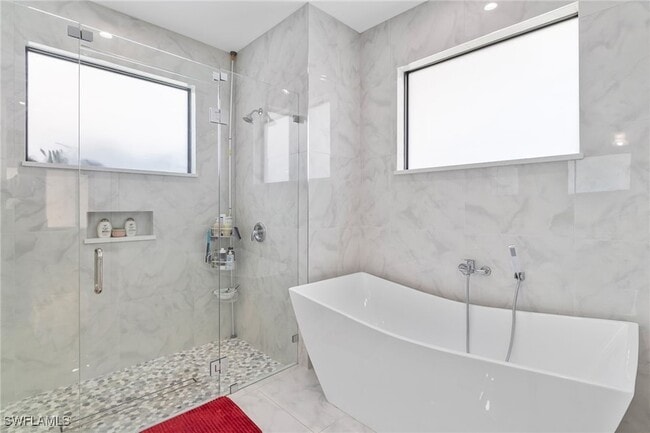 Building Photo - 2406 37th Ave NE