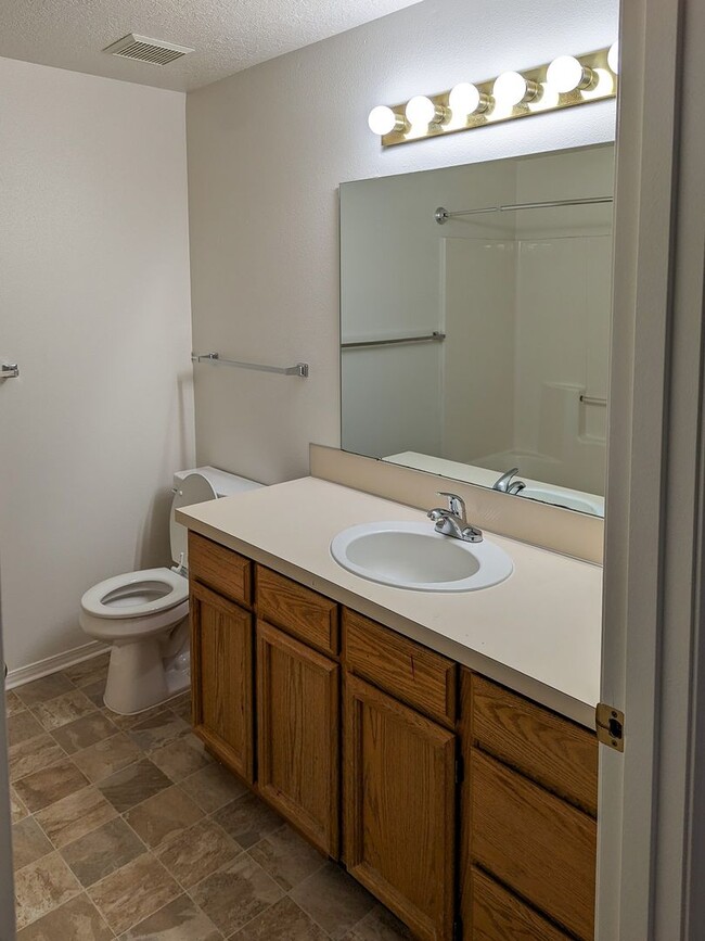 Building Photo - 5124 Skyline Village Loop S