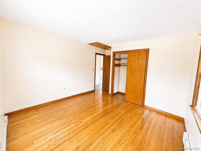 Building Photo - 4181 US-209