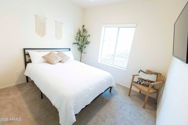 Building Photo - 3113 E Danbury Rd