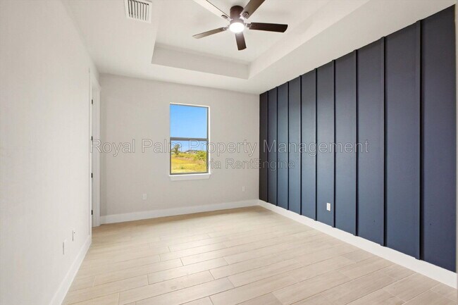 Building Photo - 2616 NW 9th Ave