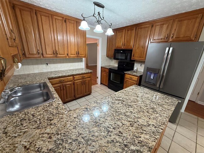 Building Photo - 3204 Gatsby Ln