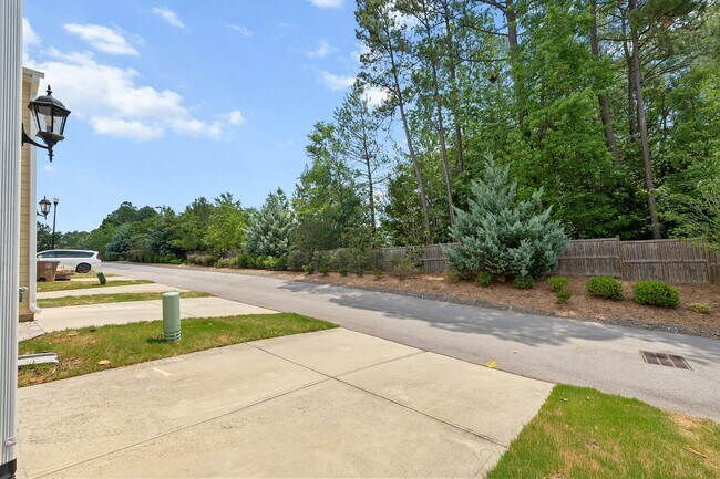 Building Photo - 3 Bedroom Townhome with Rooftop Terrace in Downtown Wake Forest!