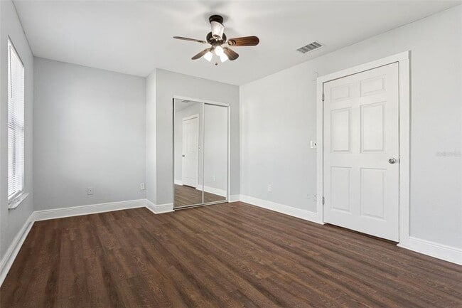 Building Photo - 3923 W Broad St