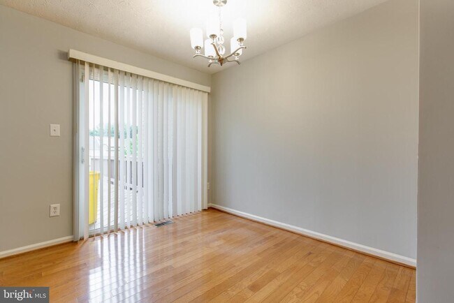 Building Photo - 2542 Piney Pass Way