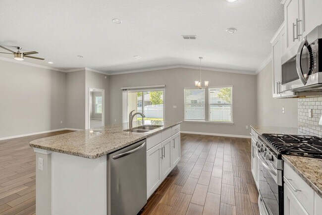 Building Photo - Aberdeen community