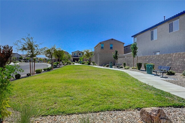 Building Photo - 3835 Seyfert Ave