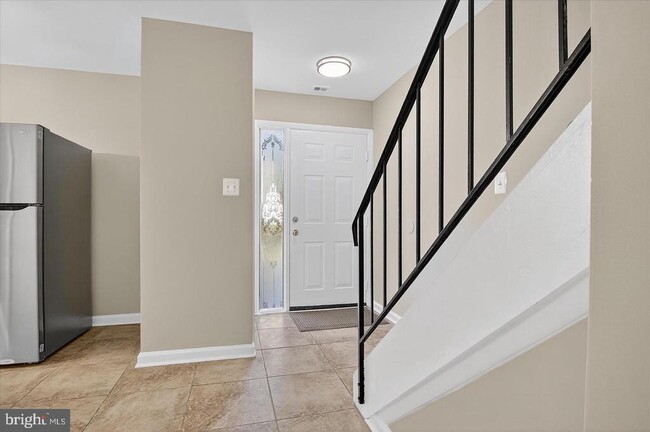 Building Photo - 402 Reneau Way