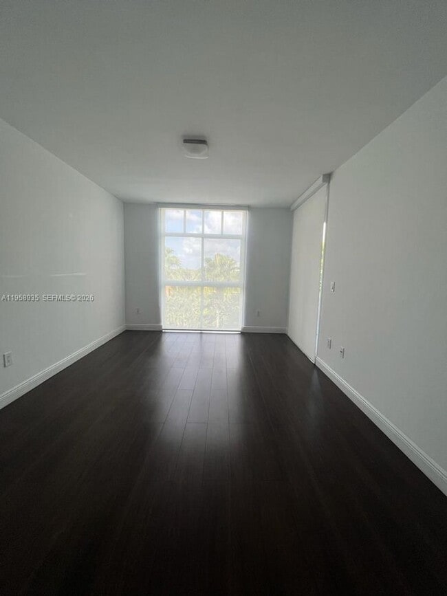 Building Photo - 9725 NW 52nd St