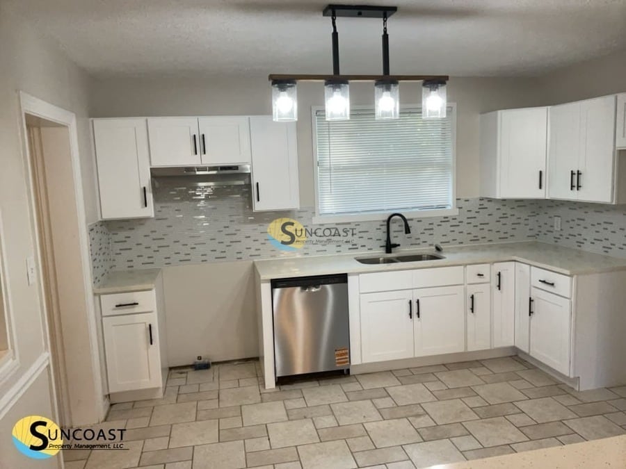 Building Photo - 3721 Colebrooke Dr