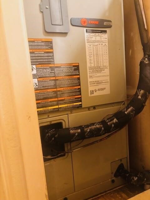 Building Photo - 10051 Westpark Dr