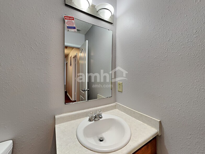 Building Photo - 1779 Feather Reed Ln