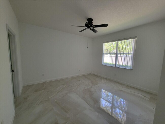 Building Photo - 3103 Anthem Way