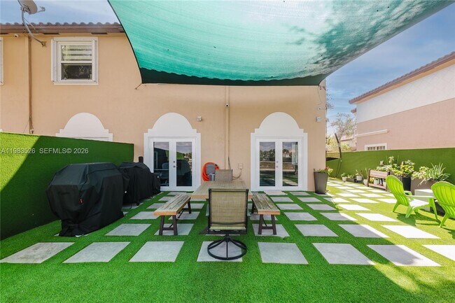 Building Photo - 12735 SW 49th Ct