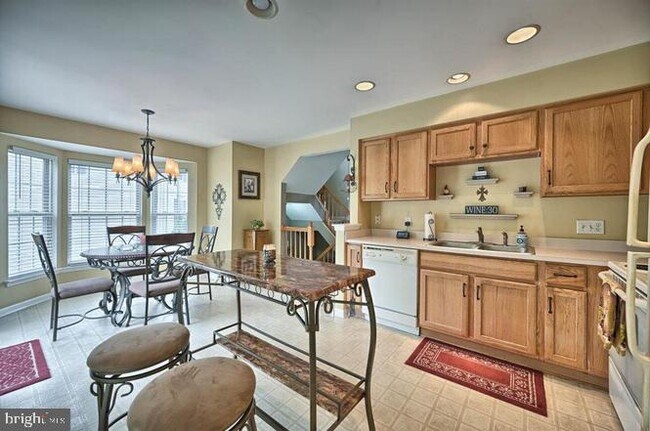 Building Photo - 509 Fox Trail