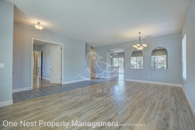 Building Photo - 3 br, 2 bath House - 419 Savannah Dr