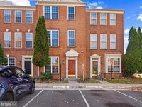 Building Photo - 13133 Park Crescent Cir