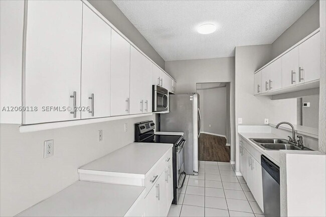 Building Photo - 9191 SW 212th Terrace