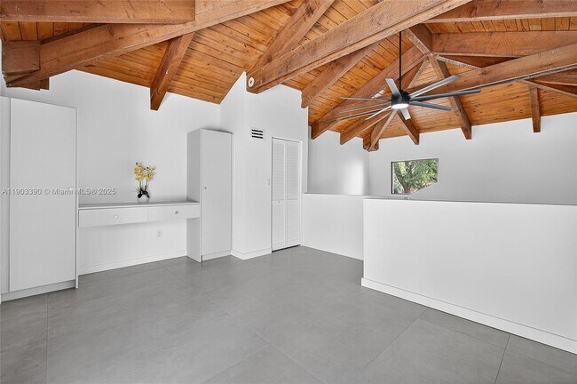 Building Photo - 7865 SW 183rd Terrace