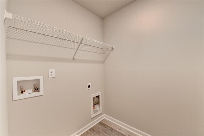 Building Photo - 5595 Rock Place Ct