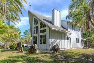 Building Photo - 4852 Windmill Rd