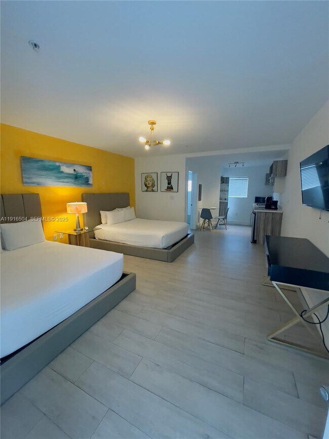 Building Photo - 8320 Harding Ave