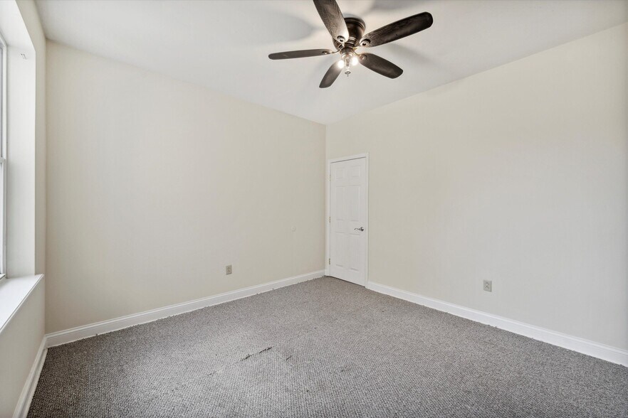 Building Photo - 1916 N 18th St