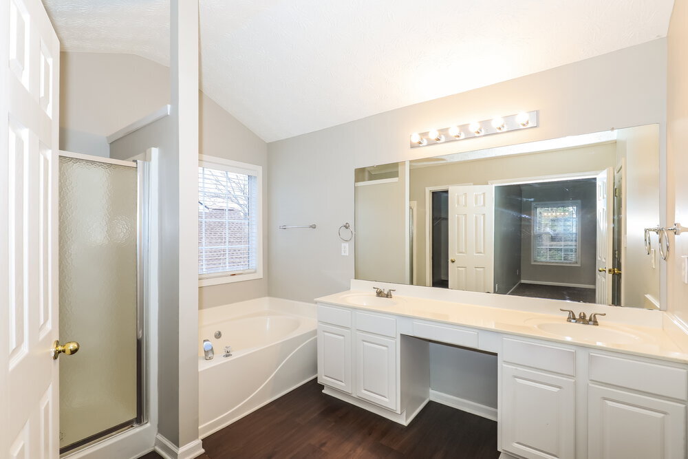 Building Photo - 251 Winthrop Ln