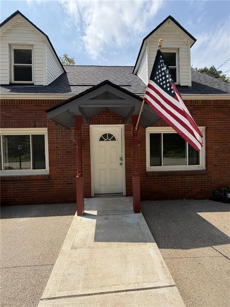 Building Photo - 1113 Rochester Rd