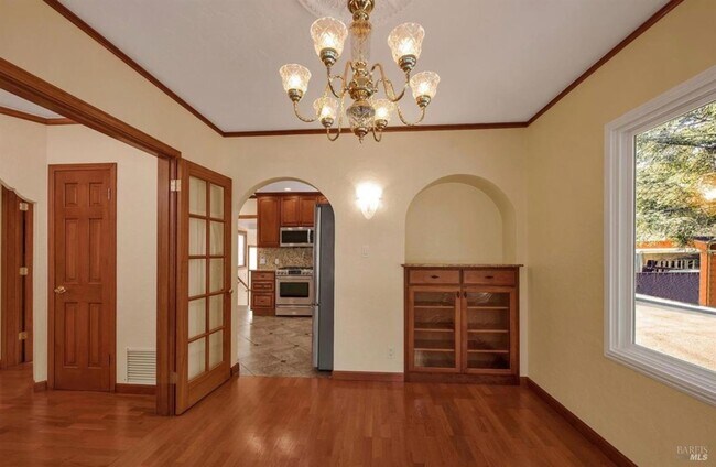 Building Photo - 520 Juilliard Park Dr