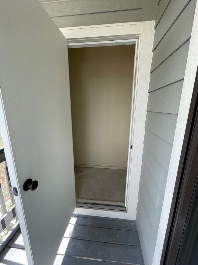 Building Photo - 3764 Idlebrook Cir