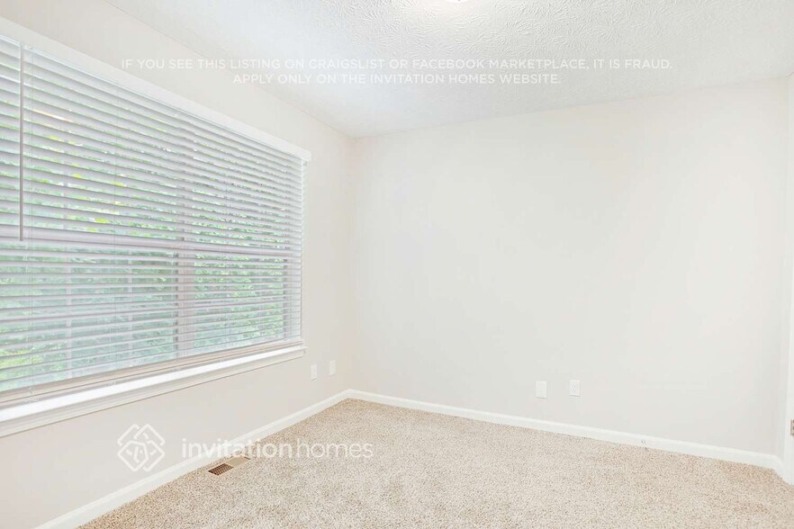 Building Photo - 1542 Elm Log Ct