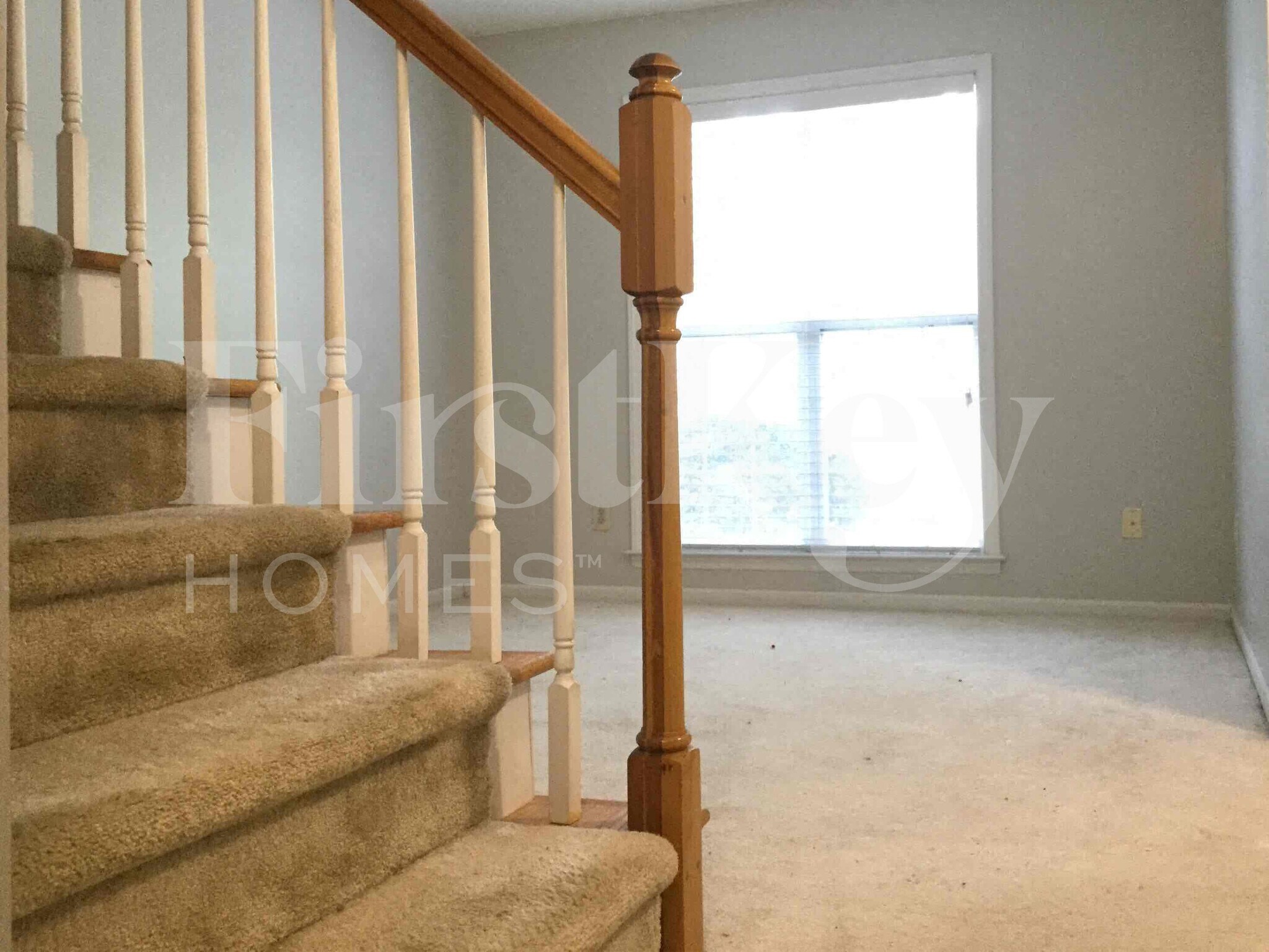 Building Photo - 8102 Kingston Dr