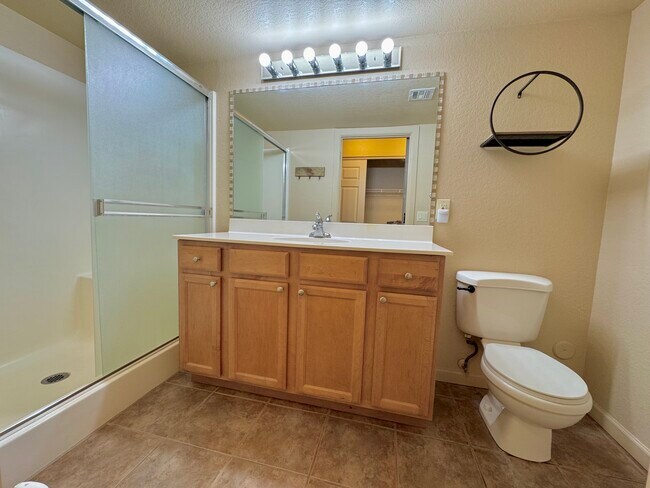 Building Photo - 101 S Players Club Dr