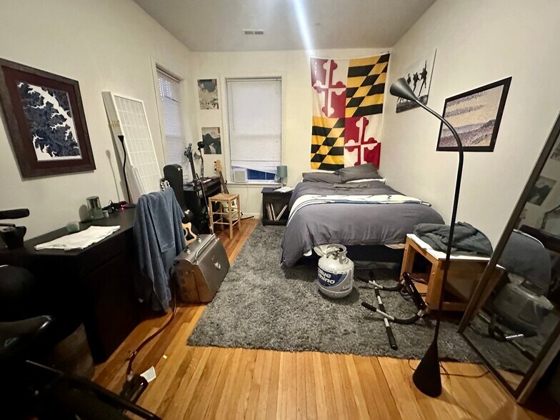 Building Photo - 15 Farrington Ave