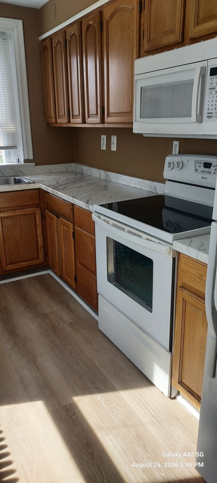 Kitchen - 551 Washington St