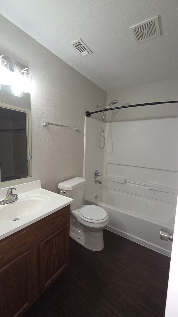 Building Photo - Converse, TX! 3 Bedroom 2.5 Bath Townhome