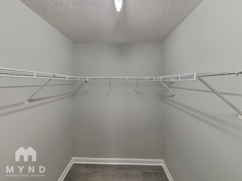 Building Photo - 12640 Tucker Crossing Ln