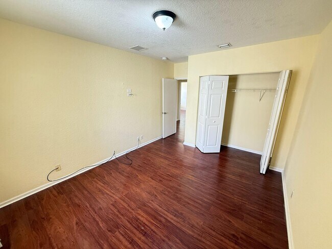 Building Photo - 5074 Massy Dr