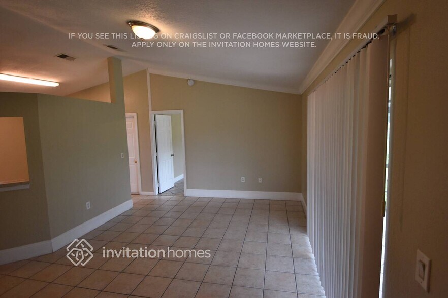 Building Photo - 714 Hamster Ct