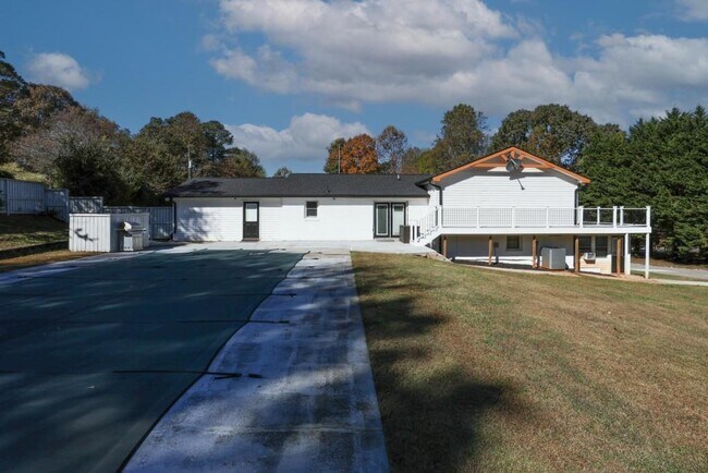 Building Photo - 6157 Orville Dr