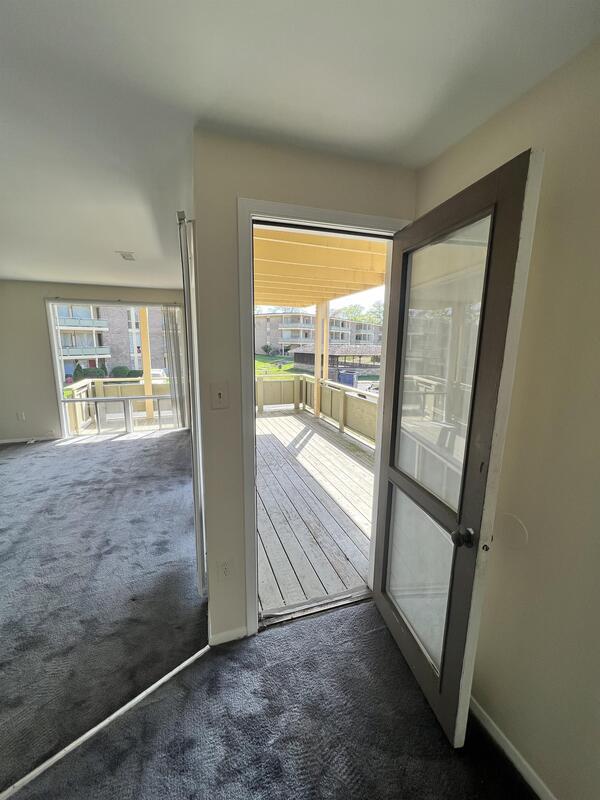 Building Photo - 7208 Donnell Pl